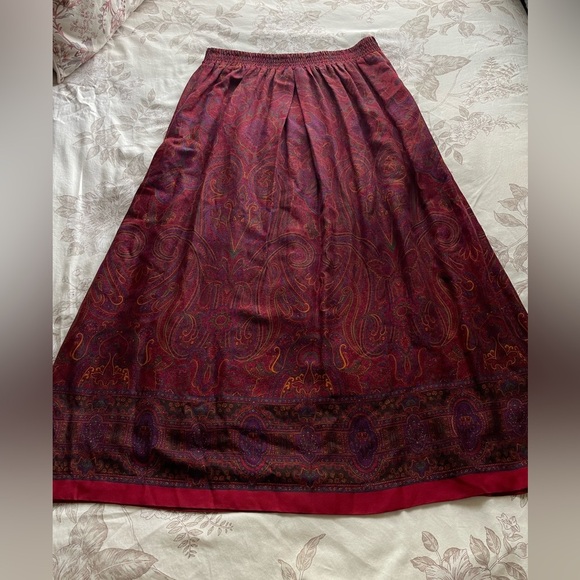 Vintage Rayon Wool Pull On Red Paisley Pleated Midi Skirt 14 Fairy Cottagecore - Picture 1 of 7
